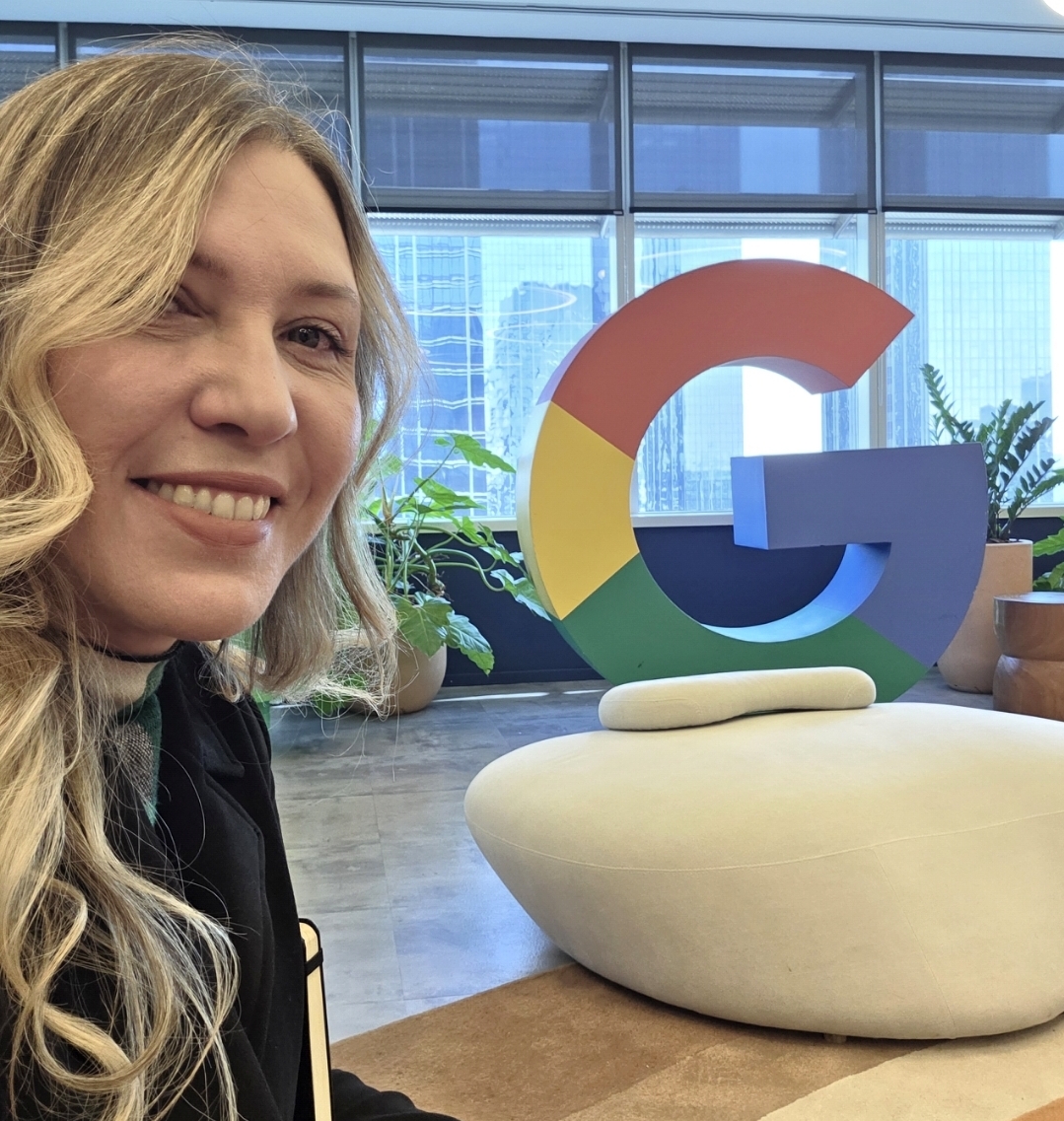 Registro principal de Google + Banco BV